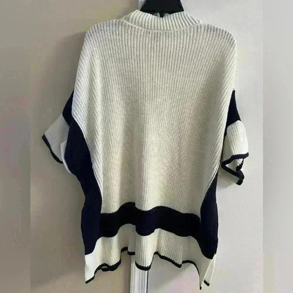Ann Taylor Black and off White Sweater poncho knit M/L - Picture 4 of 6